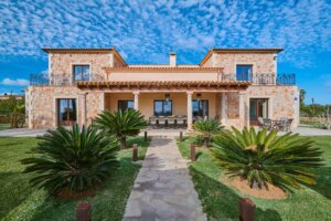 Mediterraner Luxus trifft moderne Eleganz – Finca  mit ETV
